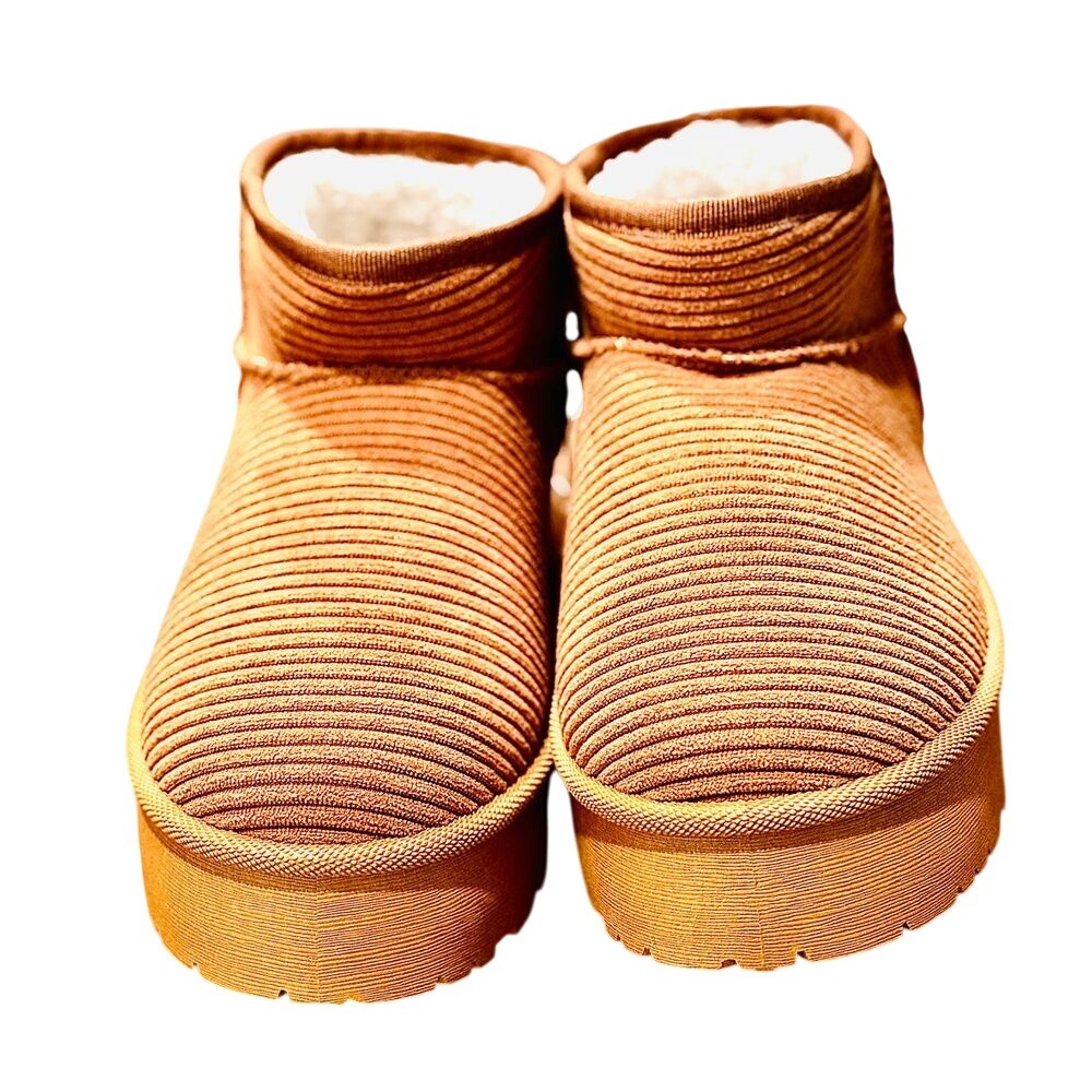Dirty Laundry Women's Cozy Boots Corduroy Finish, Warm Fleece Lining, (Size 9)